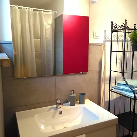 Apartma Tomc *